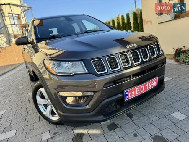 Сірий Джип Compass, об'ємом двигуна 2.4 л та пробігом 222 тис. км за 12850 $, фото 9 на Automoto.ua