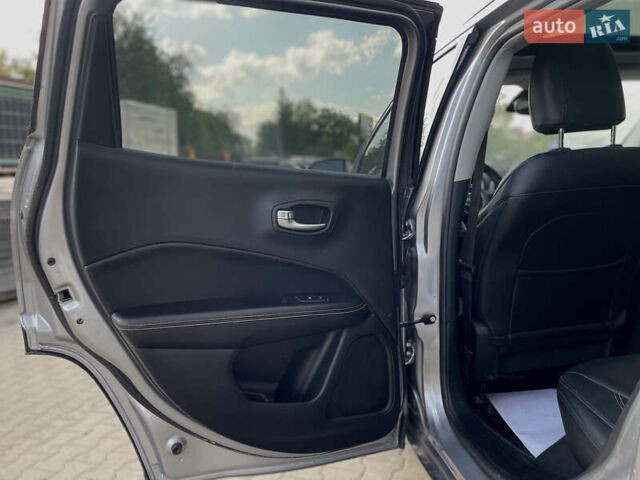 Серый Джип Компас, объемом двигателя 2.4 л и пробегом 119 тыс. км за 12900 $, фото 28 на Automoto.ua