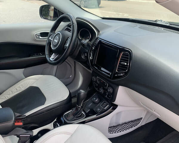 Сірий Джип Compass, об'ємом двигуна 2.36 л та пробігом 133 тис. км за 13600 $, фото 14 на Automoto.ua