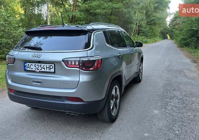 Серый Джип Компас, объемом двигателя 2.36 л и пробегом 135 тыс. км за 14700 $, фото 6 на Automoto.ua