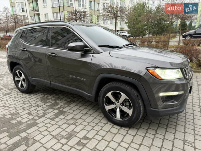 Серый Джип Компас, объемом двигателя 2.36 л и пробегом 172 тыс. км за 13200 $, фото 18 на Automoto.ua