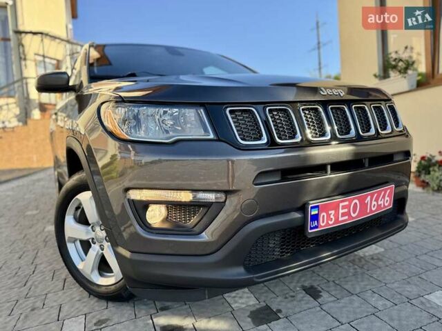 Сірий Джип Compass, об'ємом двигуна 2.4 л та пробігом 222 тис. км за 12850 $, фото 11 на Automoto.ua