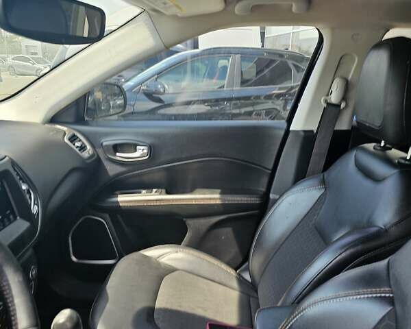 Серый Джип Компас, объемом двигателя 2.4 л и пробегом 145 тыс. км за 15500 $, фото 15 на Automoto.ua