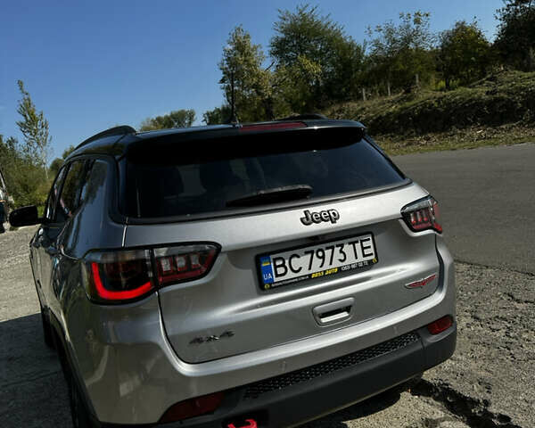Серый Джип Компас, объемом двигателя 2.36 л и пробегом 120 тыс. км за 15700 $, фото 6 на Automoto.ua