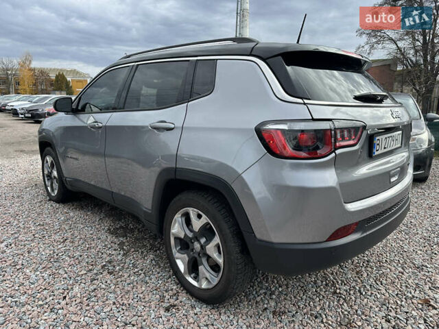 Джип Compass 2017 у Полтаві на Automoto.ua Сірий Джип Compass, об'ємом двигуна 2.36 л та пробігом 125 тис. км за 15500 $, фото 7 на Automoto.ua
