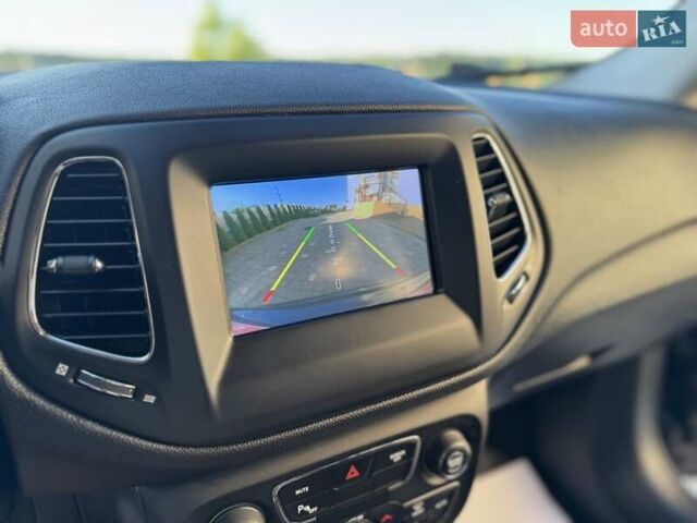 Сірий Джип Compass, об'ємом двигуна 2.4 л та пробігом 222 тис. км за 12850 $, фото 61 на Automoto.ua