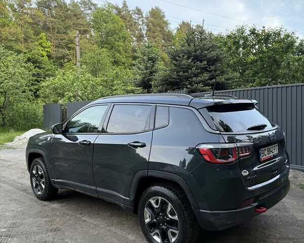 Серый Джип Компас, объемом двигателя 2.36 л и пробегом 92 тыс. км за 16850 $, фото 2 на Automoto.ua