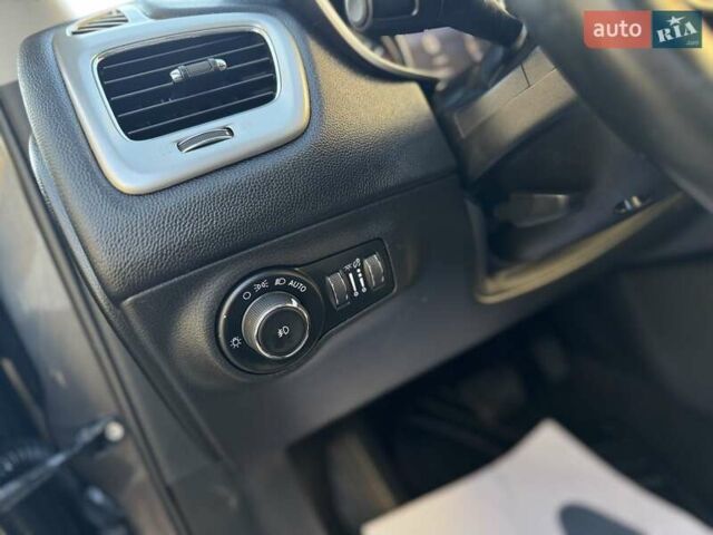 Сірий Джип Compass, об'ємом двигуна 2.4 л та пробігом 222 тис. км за 13250 $, фото 58 на Automoto.ua