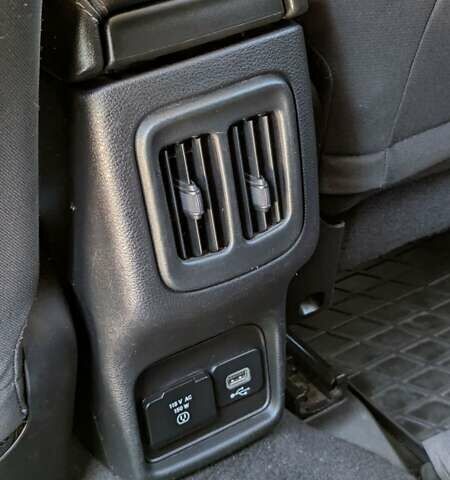 Джип Компас 2017 в Каменское - Днепродзержинск на Automoto.ua Серый Джип Компас, объемом двигателя 2.36 л и пробегом 119 тыс. км за 13800 $, фото 1 на Automoto.ua