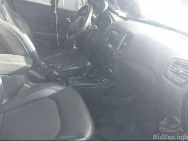 Сірий Джип Compass, об'ємом двигуна 2.4 л та пробігом 54 тис. км за 6000 $, фото 5 на Automoto.ua