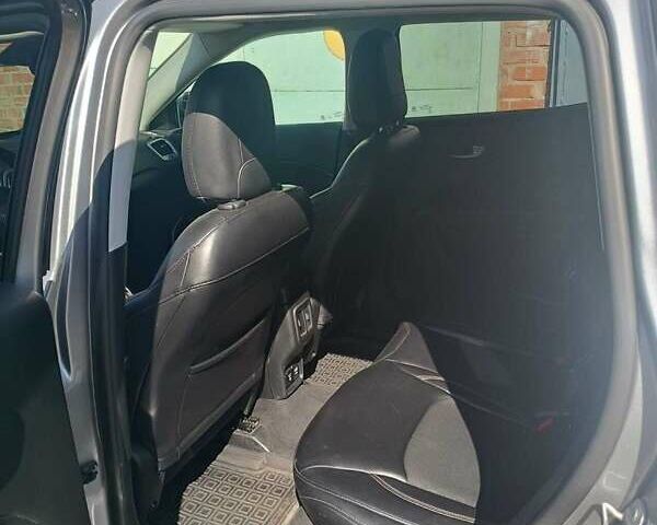 Сірий Джип Compass, об'ємом двигуна 2.36 л та пробігом 148 тис. км за 15300 $, фото 14 на Automoto.ua