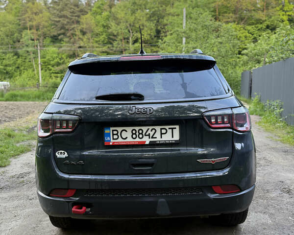 Серый Джип Компас, объемом двигателя 2.36 л и пробегом 92 тыс. км за 16850 $, фото 3 на Automoto.ua