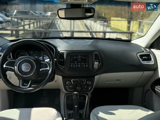 Сірий Джип Compass, об'ємом двигуна 2.36 л та пробігом 105 тис. км за 14900 $, фото 6 на Automoto.ua