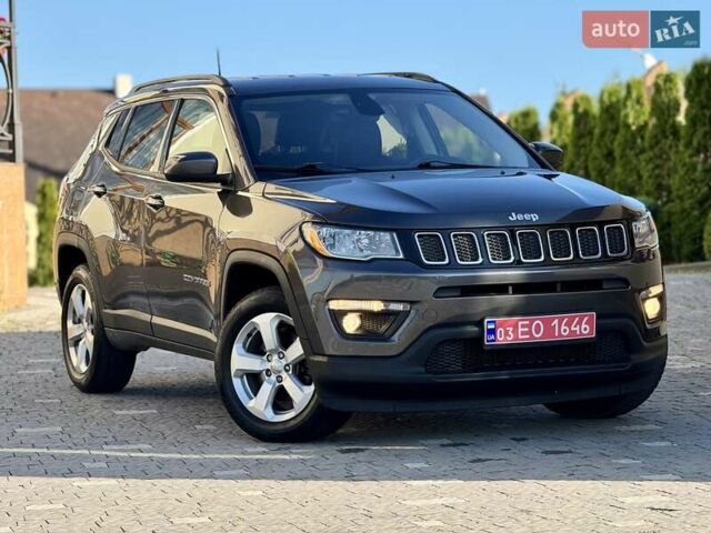 Сірий Джип Compass, об'ємом двигуна 2.4 л та пробігом 222 тис. км за 13250 $, фото 1 на Automoto.ua