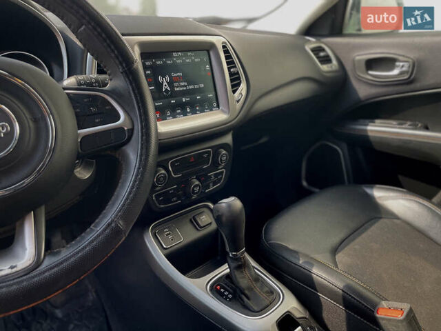 Серый Джип Компас, объемом двигателя 2.4 л и пробегом 119 тыс. км за 12900 $, фото 19 на Automoto.ua