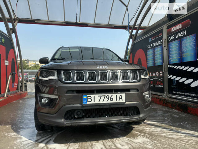 Серый Джип Компас, объемом двигателя 2.36 л и пробегом 140 тыс. км за 14000 $, фото 2 на Automoto.ua