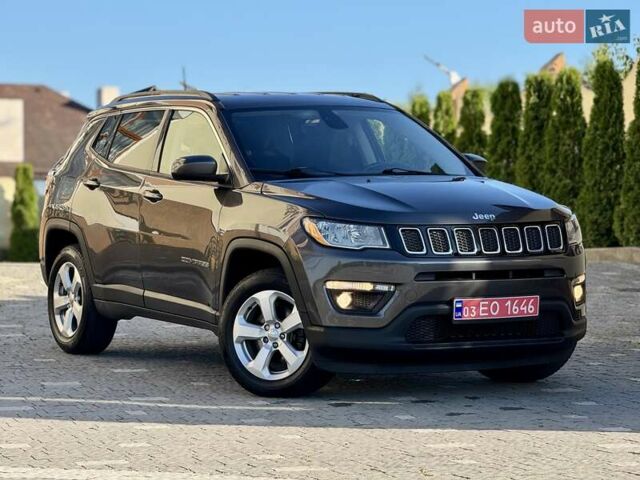 Сірий Джип Compass, об'ємом двигуна 2.4 л та пробігом 222 тис. км за 12850 $, фото 4 на Automoto.ua