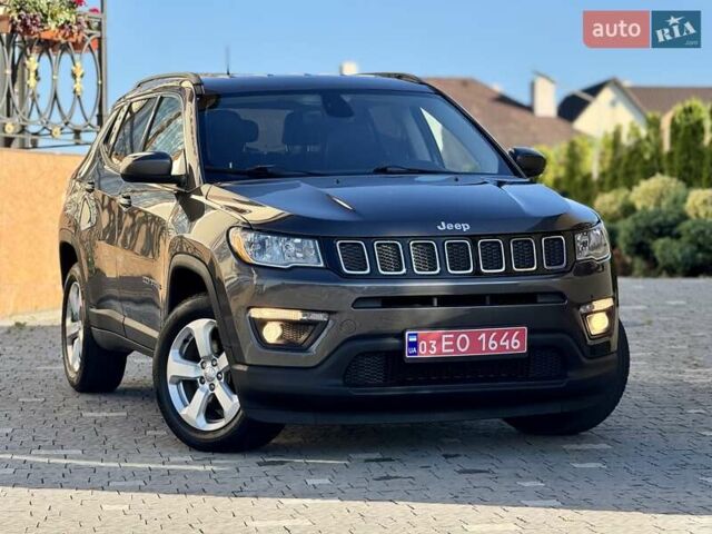 Сірий Джип Compass, об'ємом двигуна 2.4 л та пробігом 222 тис. км за 12850 $, фото 3 на Automoto.ua