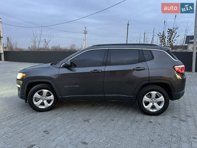 Серый Джип Компас, объемом двигателя 2.4 л и пробегом 175 тыс. км за 12900 $, фото 10 на Automoto.ua