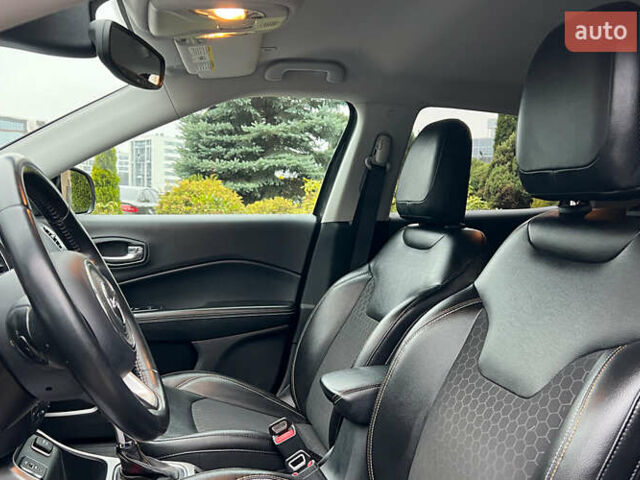 Серый Джип Компас, объемом двигателя 2.36 л и пробегом 92 тыс. км за 17200 $, фото 8 на Automoto.ua