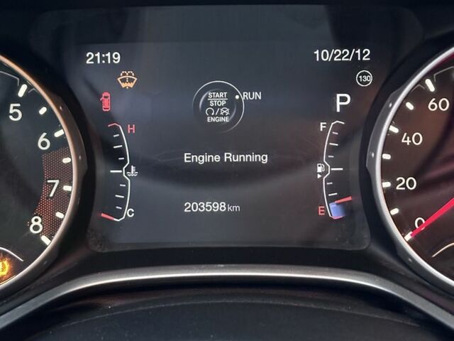 Сірий Джип Compass, об'ємом двигуна 2.4 л та пробігом 204 тис. км за 11900 $, фото 3 на Automoto.ua