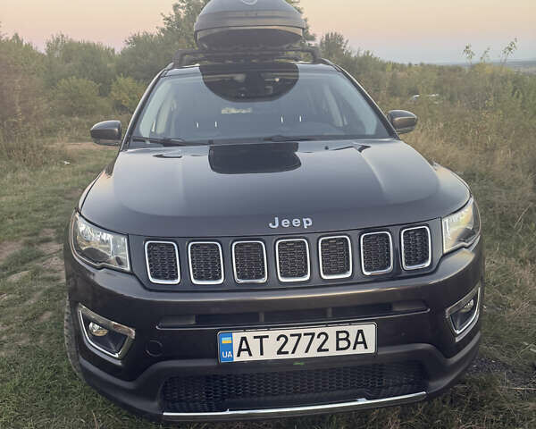 Серый Джип Компас, объемом двигателя 2.36 л и пробегом 99 тыс. км за 15400 $, фото 1 на Automoto.ua