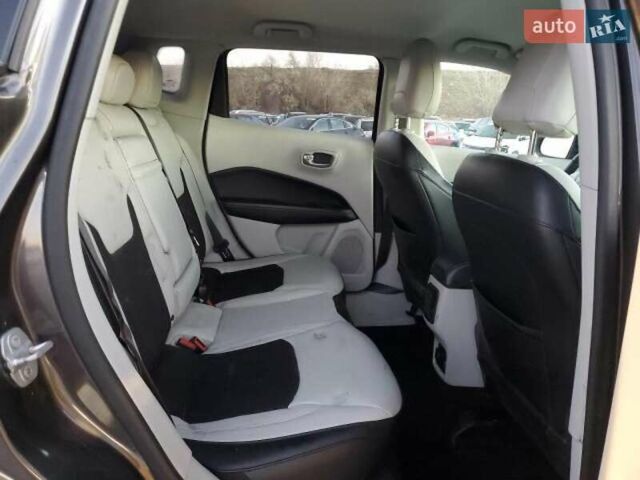 Серый Джип Компас, объемом двигателя 2.4 л и пробегом 117 тыс. км за 7900 $, фото 6 на Automoto.ua