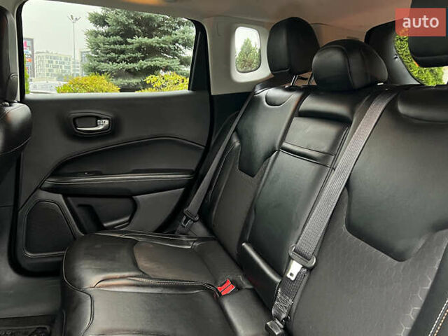 Серый Джип Компас, объемом двигателя 2.36 л и пробегом 92 тыс. км за 17200 $, фото 22 на Automoto.ua