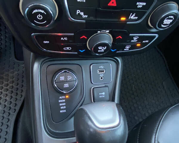 Сірий Джип Compass, об'ємом двигуна 2.36 л та пробігом 113 тис. км за 18100 $, фото 22 на Automoto.ua