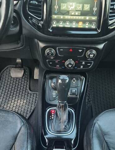 Сірий Джип Compass, об'ємом двигуна 2.36 л та пробігом 130 тис. км за 13499 $, фото 19 на Automoto.ua