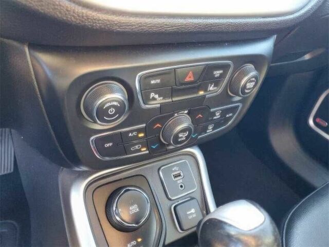 Сірий Джип Compass, об'ємом двигуна 2.4 л та пробігом 98 тис. км за 9000 $, фото 8 на Automoto.ua