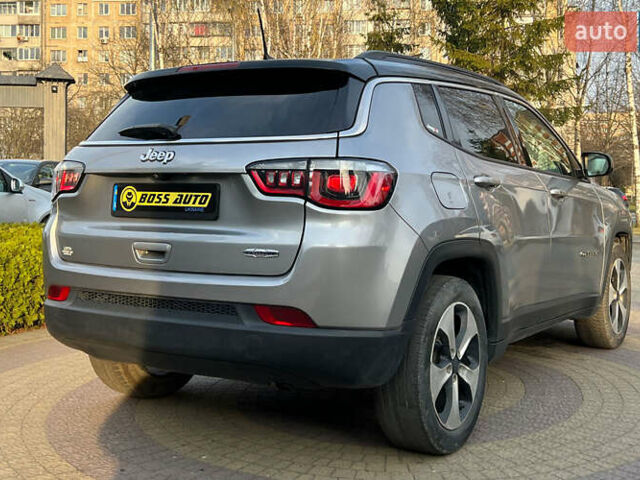 Сірий Джип Compass, об'ємом двигуна 2.4 л та пробігом 75 тис. км за 15800 $, фото 6 на Automoto.ua