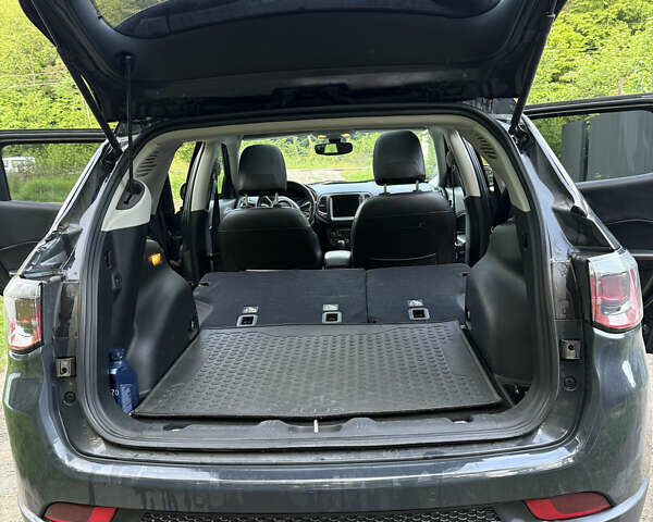 Серый Джип Компас, объемом двигателя 2.36 л и пробегом 92 тыс. км за 16850 $, фото 7 на Automoto.ua