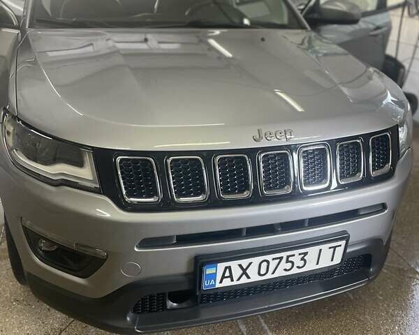 Серый Джип Компас, объемом двигателя 2.4 л и пробегом 70 тыс. км за 12900 $, фото 13 на Automoto.ua