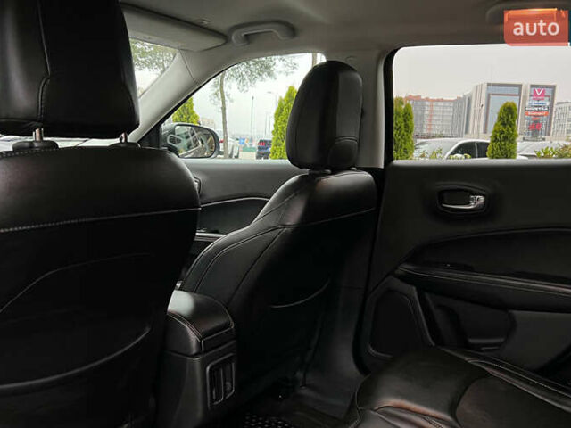 Серый Джип Компас, объемом двигателя 2.36 л и пробегом 92 тыс. км за 17200 $, фото 21 на Automoto.ua