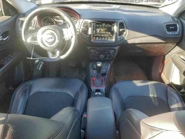 Серый Джип Компас, объемом двигателя 2.4 л и пробегом 46 тыс. км за 3800 $, фото 7 на Automoto.ua