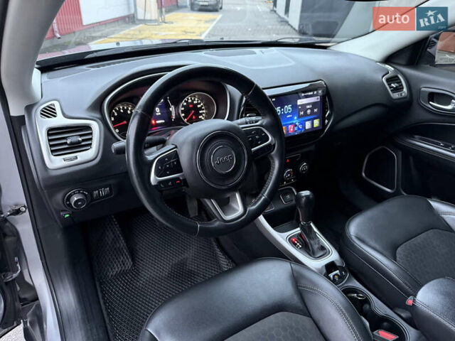 Серый Джип Компас, объемом двигателя 2.36 л и пробегом 105 тыс. км за 14950 $, фото 27 на Automoto.ua