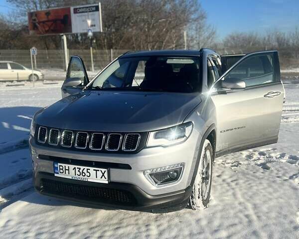 Сірий Джип Compass, об'ємом двигуна 2.4 л та пробігом 117 тис. км за 17300 $, фото 11 на Automoto.ua