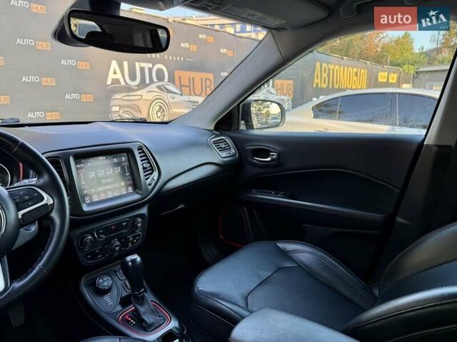 Сірий Джип Compass, об'ємом двигуна 2.36 л та пробігом 108 тис. км за 15500 $, фото 13 на Automoto.ua