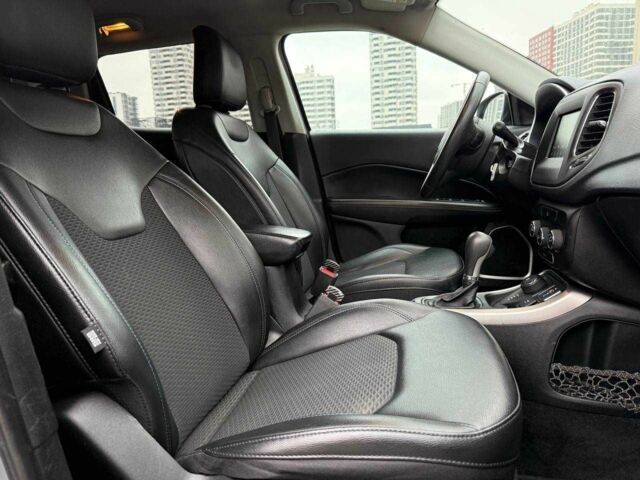 Серый Джип Компас, объемом двигателя 2.4 л и пробегом 190 тыс. км за 13400 $, фото 15 на Automoto.ua