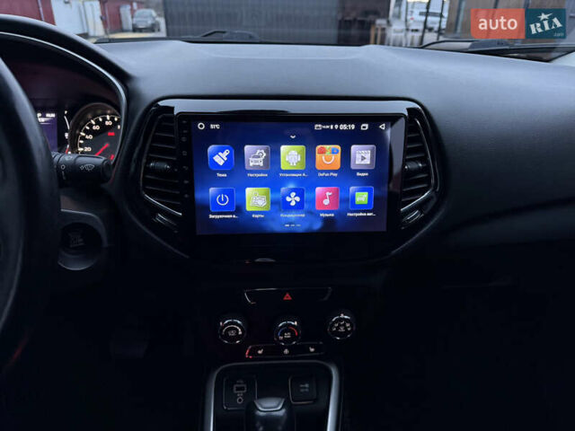 Серый Джип Компас, объемом двигателя 2.36 л и пробегом 105 тыс. км за 14950 $, фото 24 на Automoto.ua