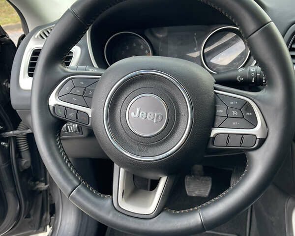 Серый Джип Компас, объемом двигателя 2.36 л и пробегом 105 тыс. км за 13500 $, фото 18 на Automoto.ua