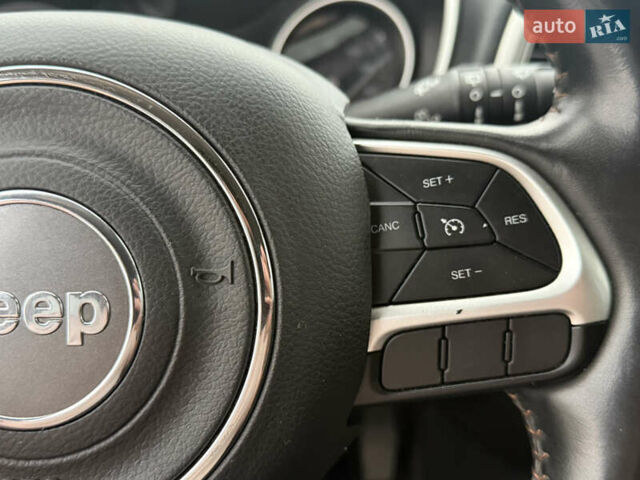 Серый Джип Компас, объемом двигателя 2.36 л и пробегом 230 тыс. км за 15999 $, фото 17 на Automoto.ua