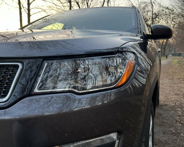 Серый Джип Компас, объемом двигателя 2.4 л и пробегом 86 тыс. км за 15500 $, фото 11 на Automoto.ua