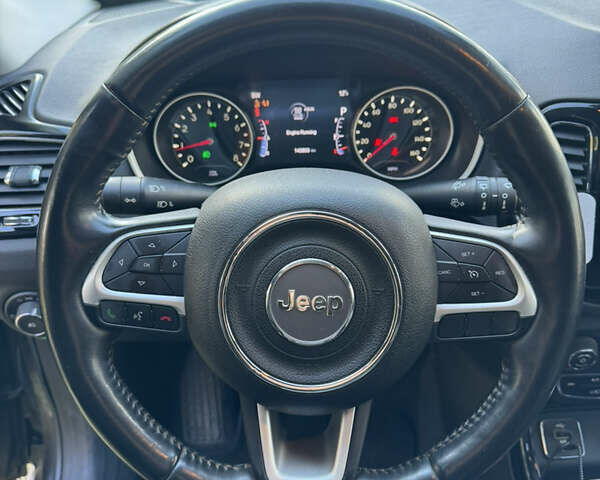 Джип Компас 2018 в Киеве на Automoto.ua Серый Джип Компас, объемом двигателя 2.4 л и пробегом 144 тыс. км за 15800 $, фото 24 на Automoto.ua