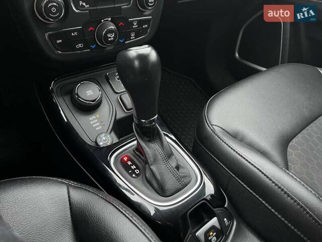 Сірий Джип Compass, об'ємом двигуна 2.36 л та пробігом 87 тис. км за 14990 $, фото 32 на Automoto.ua