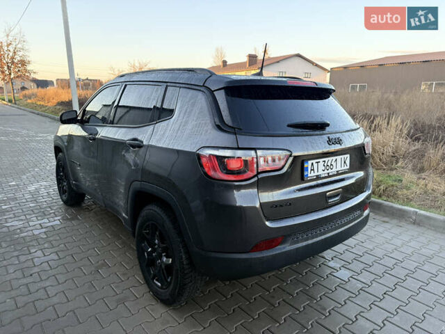 Серый Джип Компас, объемом двигателя 2.36 л и пробегом 69 тыс. км за 15800 $, фото 16 на Automoto.ua