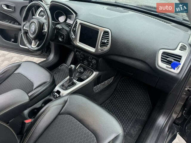 Серый Джип Компас, объемом двигателя 2.4 л и пробегом 91 тыс. км за 15750 $, фото 44 на Automoto.ua