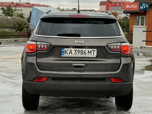 Серый Джип Компас, объемом двигателя 2.36 л и пробегом 230 тыс. км за 15999 $, фото 6 на Automoto.ua