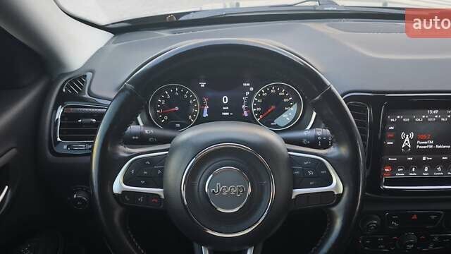 Джип Компас 2018 в Харькове на Automoto.ua Серый Джип Компас, объемом двигателя 2.36 л и пробегом 73 тыс. км за 17700 $, фото 10 на Automoto.ua